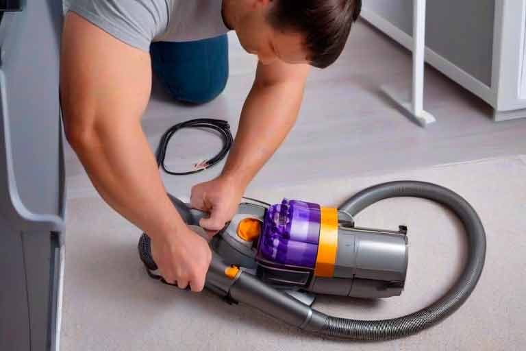 ¿Cómo solucionar problemas con el cable de alimentación de tu Dyson? Consejos y trucos de DyFix